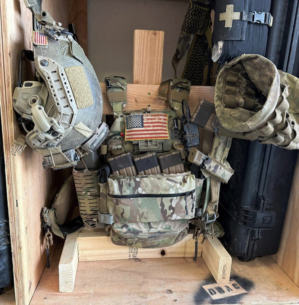 The New Perroz Designs Vectis Plate Carrier